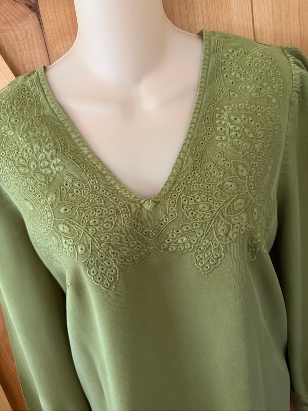 Joie Olive Green Embroidered Boho Blouse Romantic Prairie Western Cottagecore, M - Picture 2 of 11